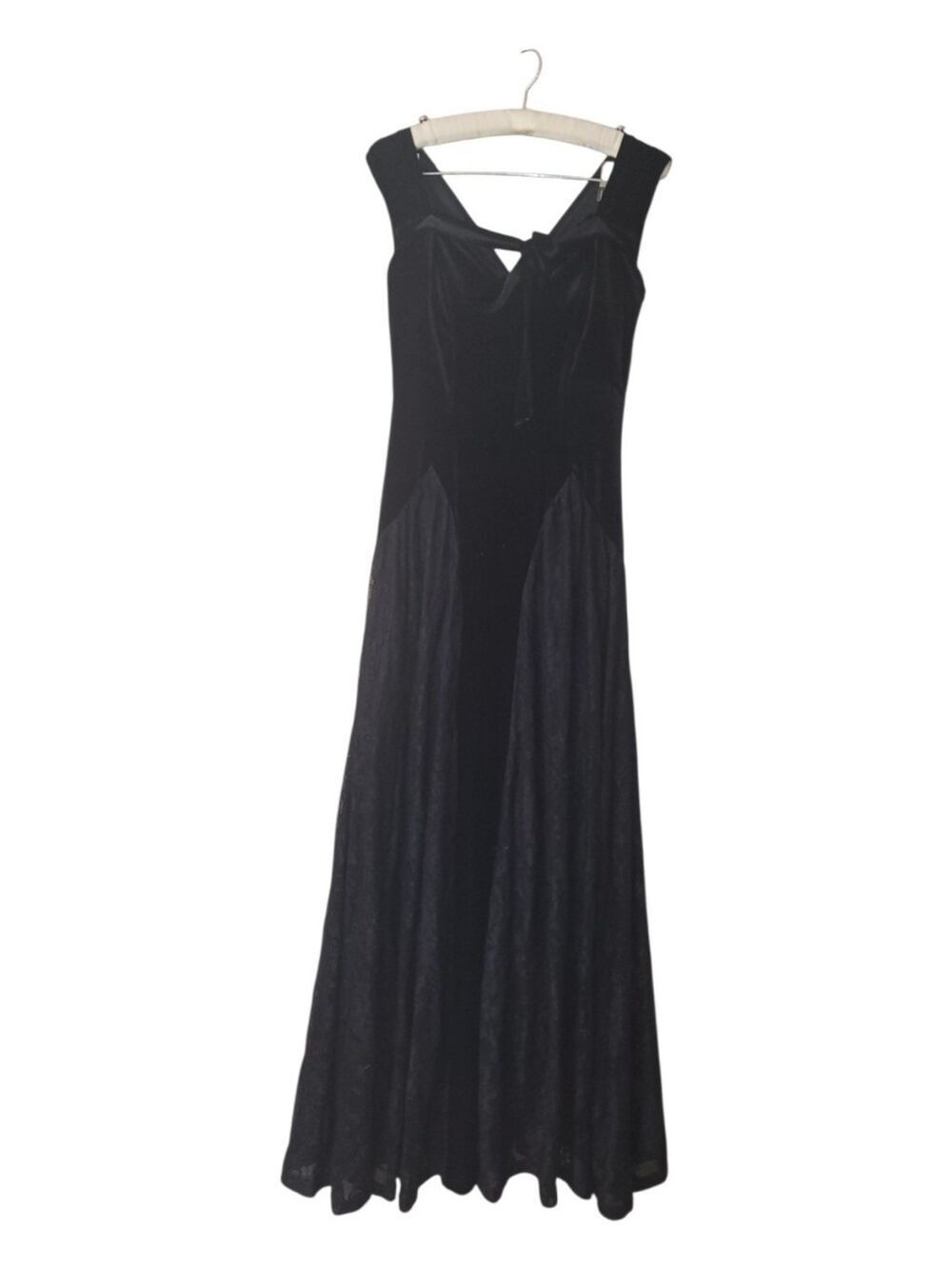 Vfshow Whimsigoth Long Black Velvet And Lace Dress XS